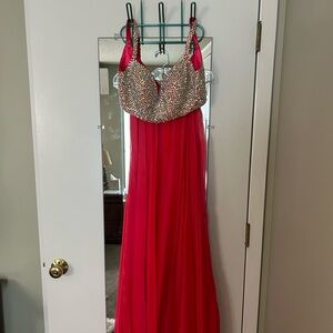 Prom dress size 2, worn once, La Femme brand
